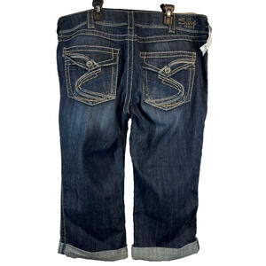NEW Silver Suki Surplus Denim Capri Jeans Plus Size 36 Buckle $80 Dark Denim B7